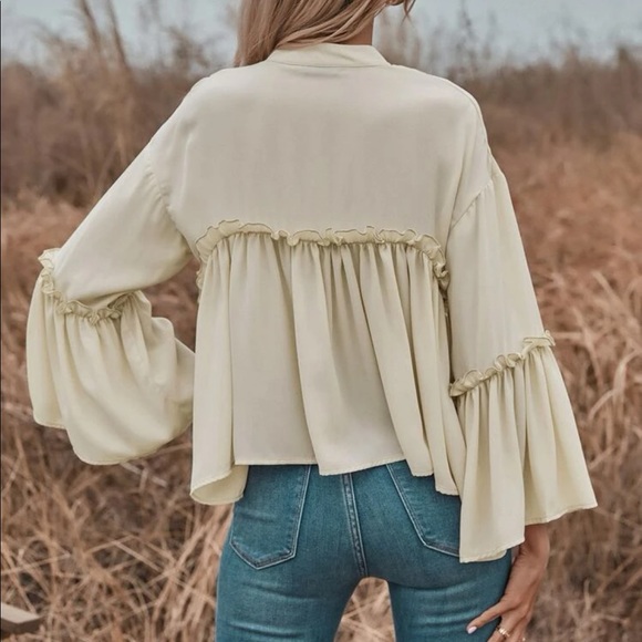 Nude Flowy Blouse - Picture 2 of 2